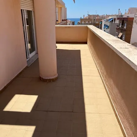 Bonito Estudio ático Cercano Al Mar Torrevieja